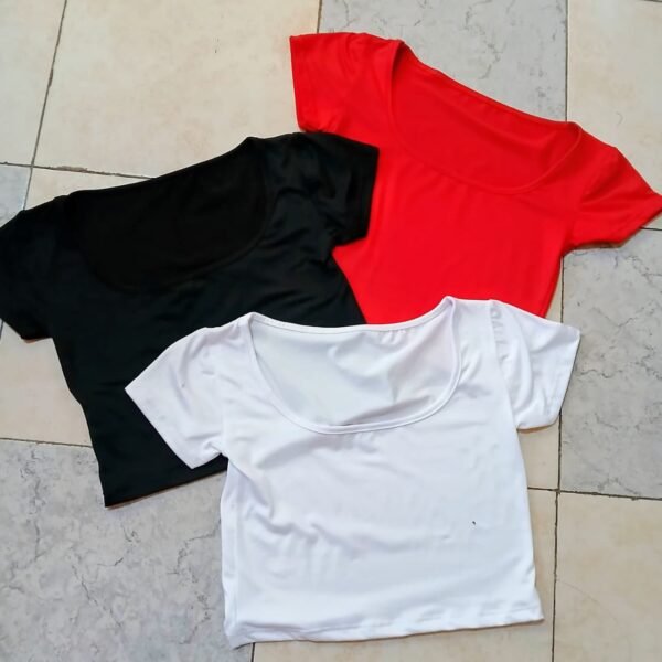 Remera Básica de Mujer – Algodón | Casual y Versátil